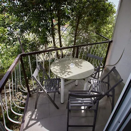 L&l Apartment