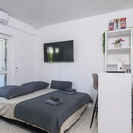 L&l * Округ Горни